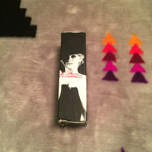 MARILYN MONROE MAC LIPSTICK